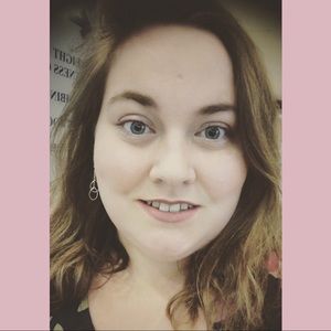 Meet your Posher, Shania